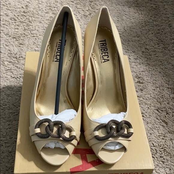 Kenneth Cole Heels
